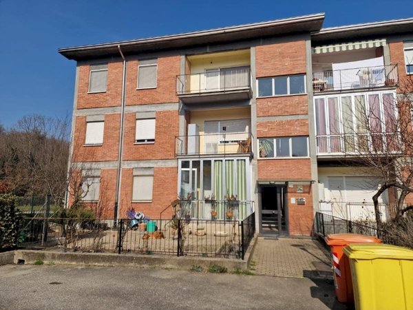 appartamento in vendita ad Ivrea in zona Bellavista