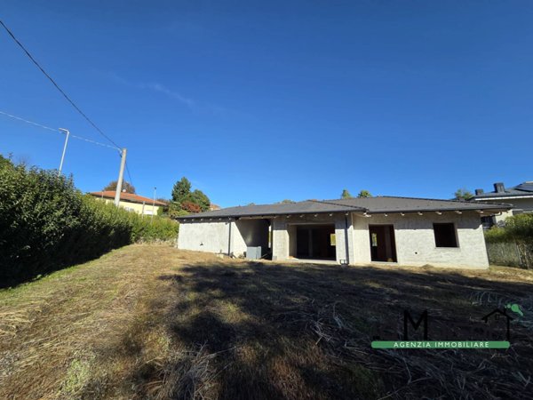 casa indipendente in vendita ad Ivrea