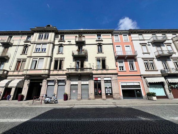 ufficio in vendita ad Ivrea