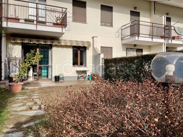 casa indipendente in vendita ad Ivrea