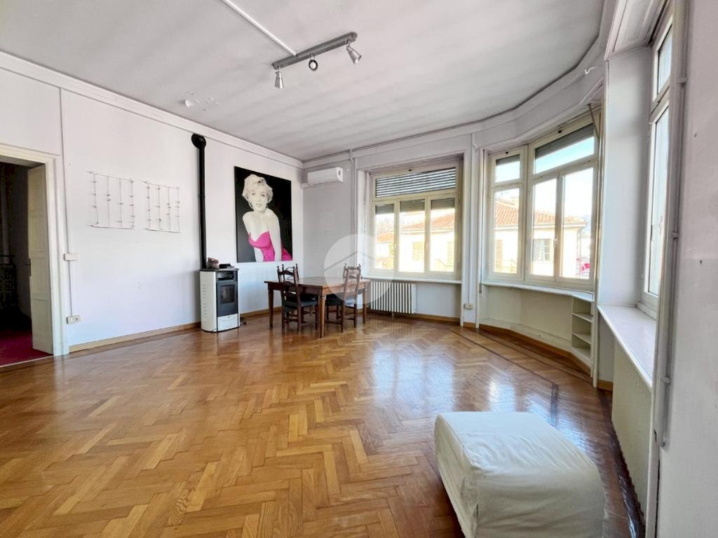 appartamento in vendita ad Ivrea