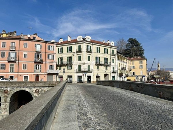 appartamento in vendita ad Ivrea