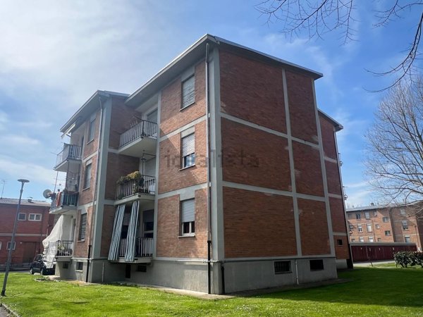 appartamento in vendita ad Ivrea in zona Bellavista