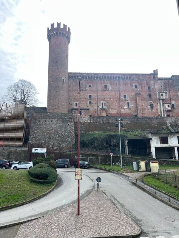 appartamento in vendita ad Ivrea