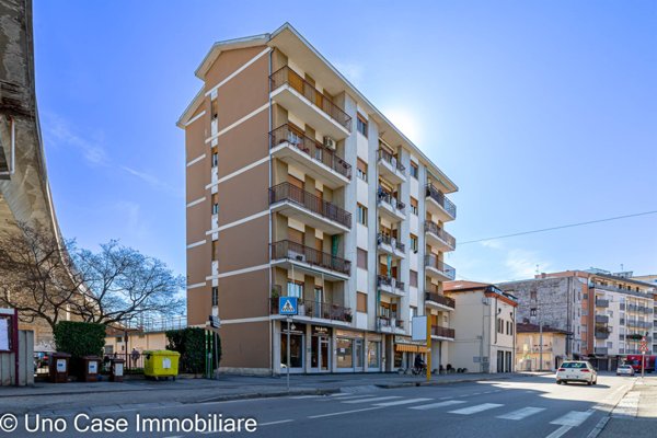 appartamento in vendita ad Ivrea