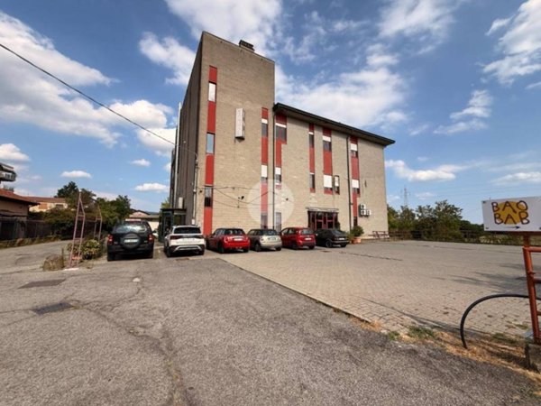 ufficio in vendita ad Ivrea