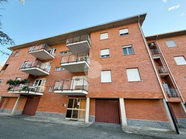 appartamento in vendita ad Ivrea in zona Bellavista