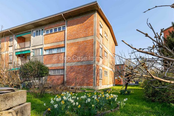 appartamento in vendita ad Ivrea in zona Bellavista