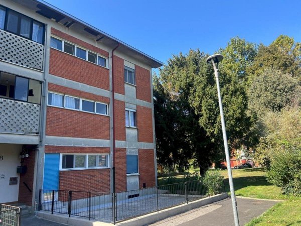 appartamento in vendita ad Ivrea in zona Bellavista