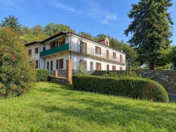 casa indipendente in vendita ad Ivrea