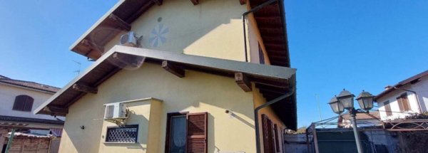 casa indipendente in vendita ad Alagna