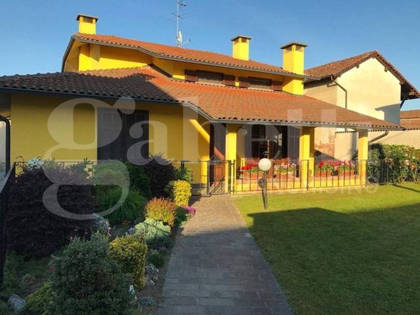 casa indipendente in vendita ad Alagna