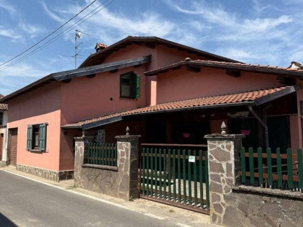 casa indipendente in vendita ad Alagna