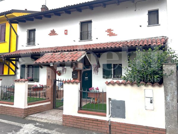 casa indipendente in vendita ad Alagna