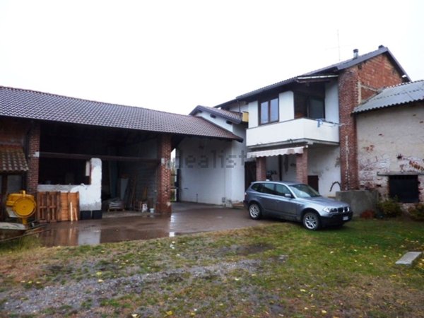 casale in vendita ad Albonese