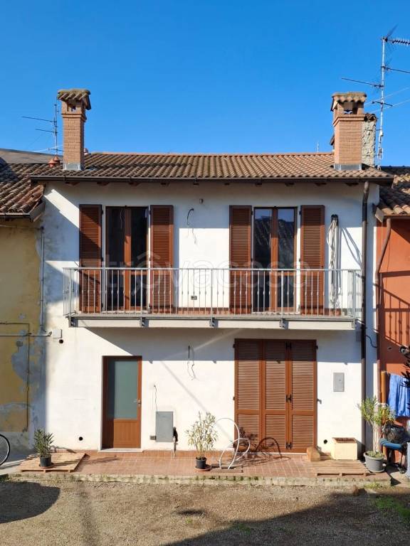 casa indipendente in vendita ad Albuzzano
