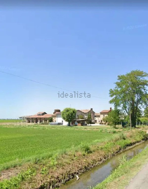 casale in vendita ad Albuzzano in zona Alperolo