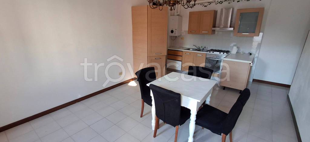 casa indipendente in vendita ad Albuzzano in zona Barona