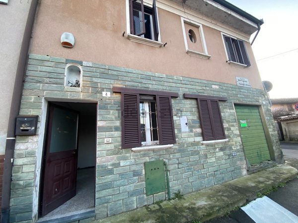 casa indipendente in vendita ad Albuzzano in zona Barona