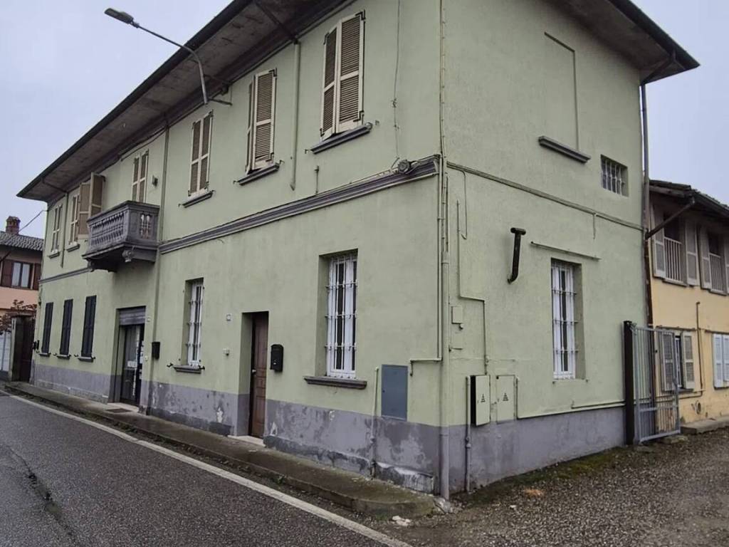 casa indipendente in vendita ad Albuzzano