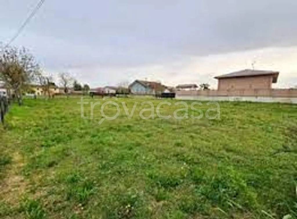 terreno edificabile in vendita ad Albuzzano