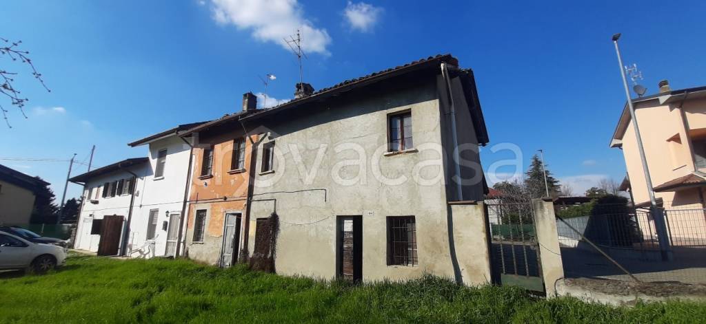 casa indipendente in vendita ad Albuzzano