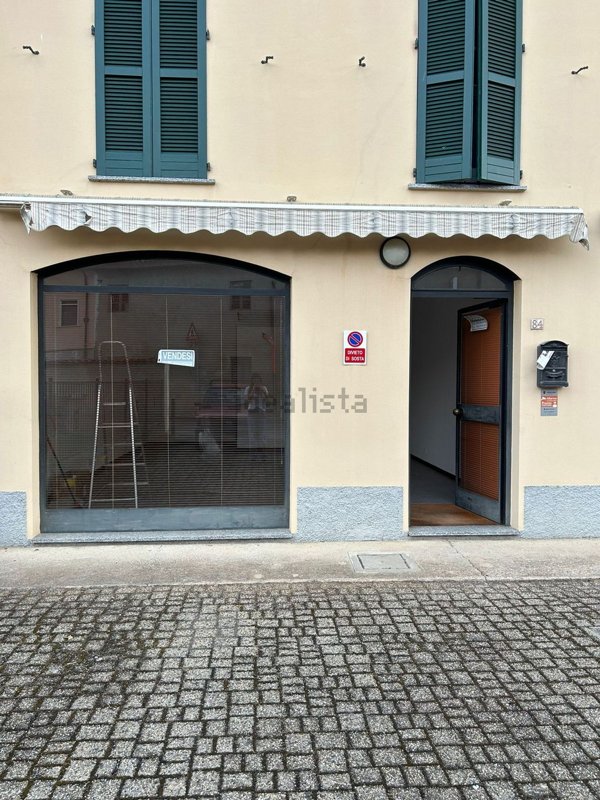 ufficio in vendita ad Albuzzano