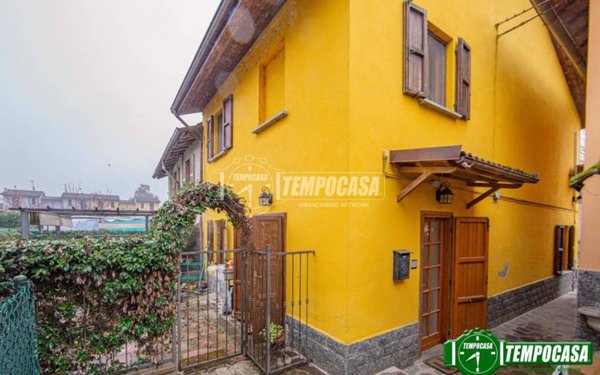 casa indipendente in vendita ad Albuzzano