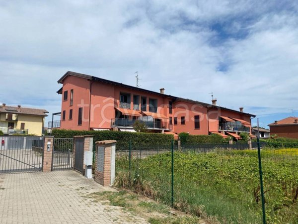 appartamento in vendita ad Albuzzano in zona Vigalfo