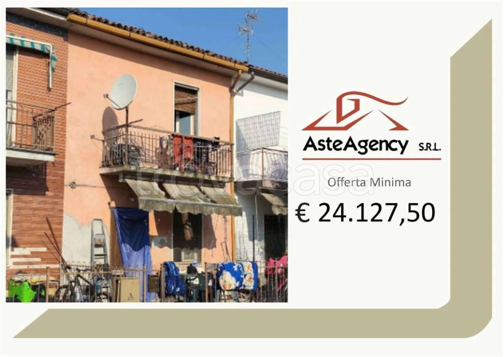 casa indipendente in vendita ad Albuzzano in zona Vigalfo