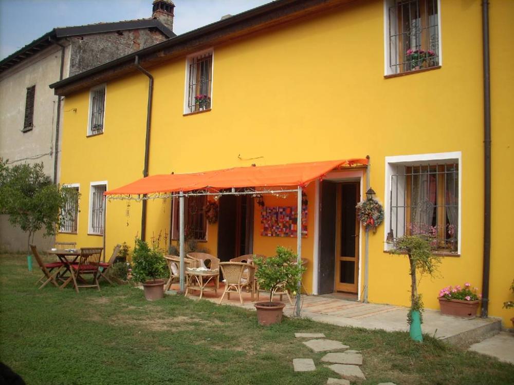 casa indipendente in vendita ad Arena Po
