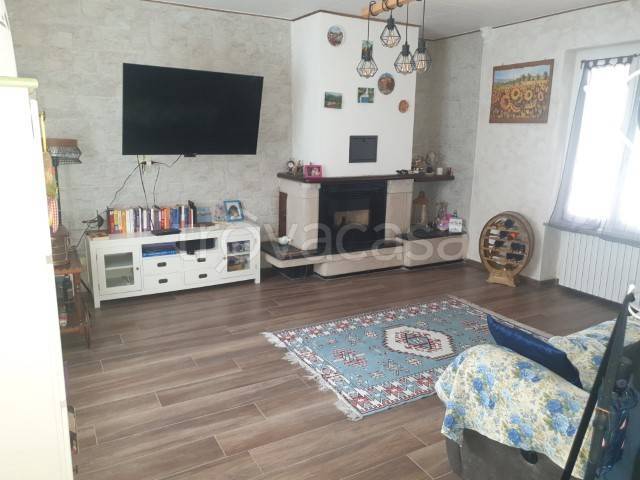 casa indipendente in vendita ad Arena Po
