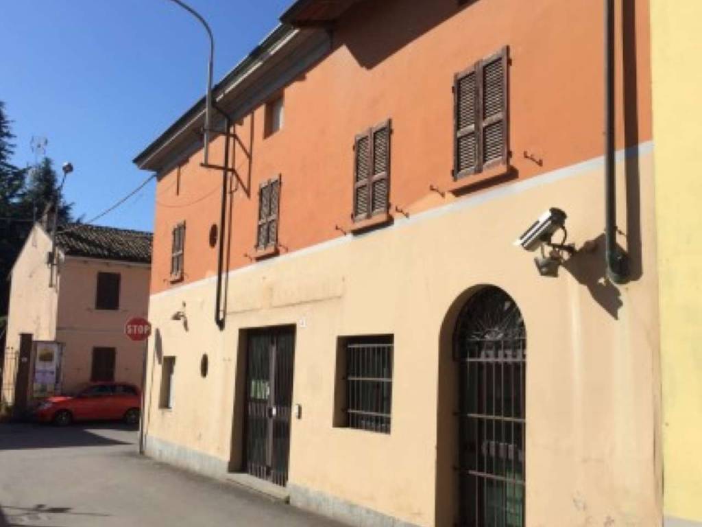 intera palazzina in vendita ad Arena Po