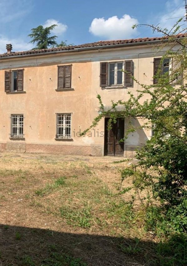 quadrivano in vendita ad Arena Po