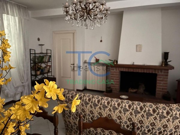 casa indipendente in vendita ad Arena Po