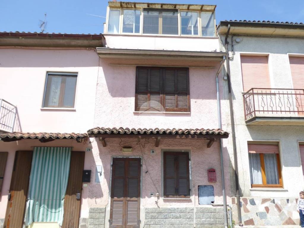 casa indipendente in vendita ad Arena Po in zona Ripaldina