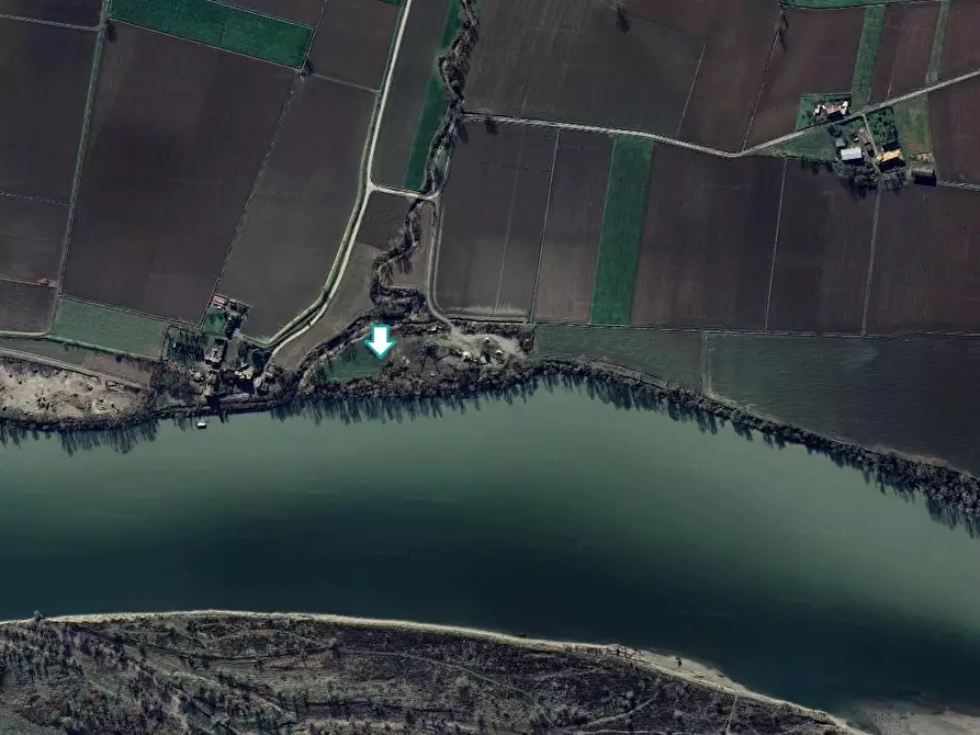 terreno agricolo in vendita ad Arena Po