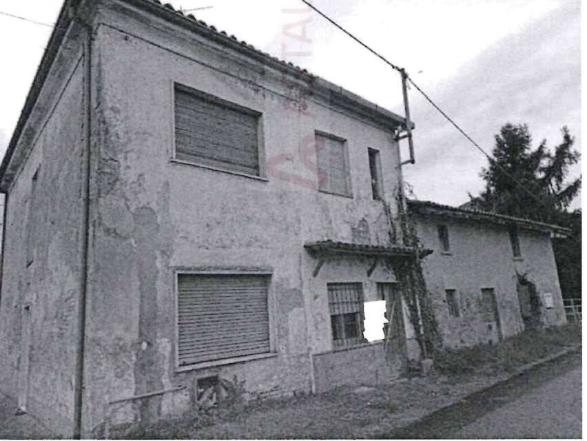 casa indipendente in vendita ad Arena Po