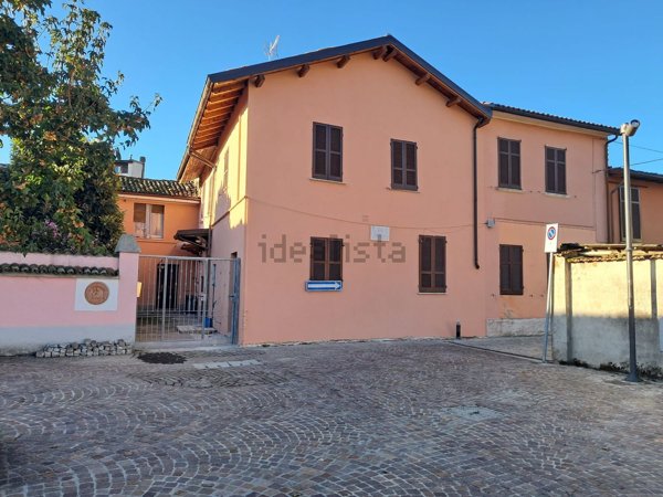 casa indipendente in vendita ad Arena Po in zona Fornace