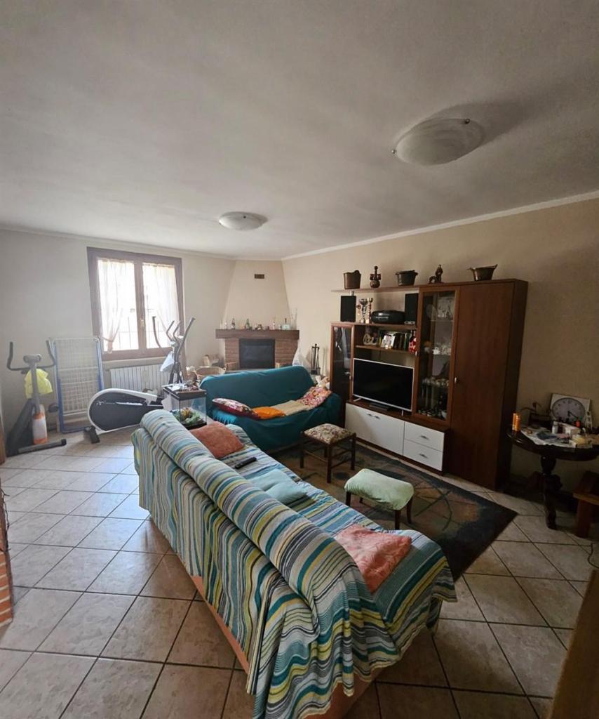 casa indipendente in vendita a Badia Pavese