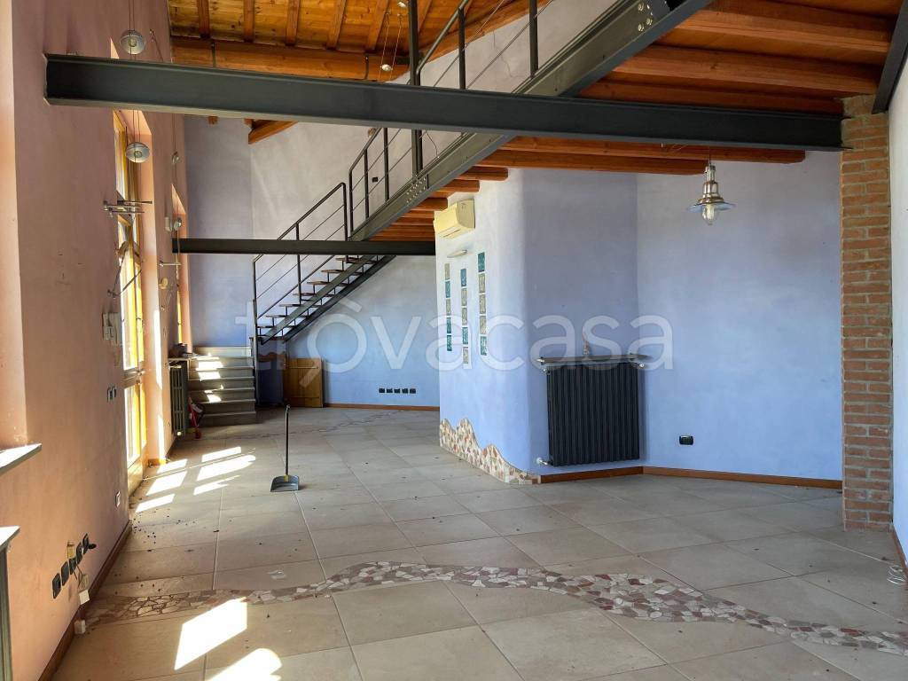 appartamento in vendita a Badia Pavese in zona Magrese