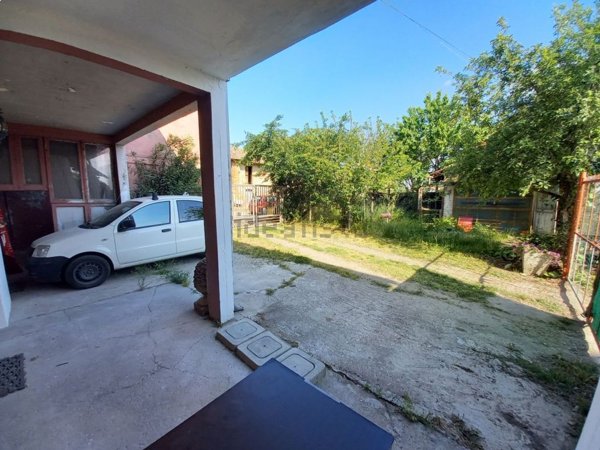 quadrivano in vendita a Badia Pavese