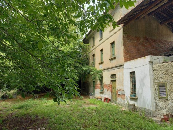 casale in vendita a Badia Pavese