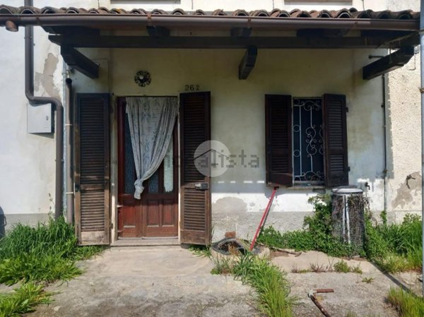 quadrivano in vendita a Badia Pavese
