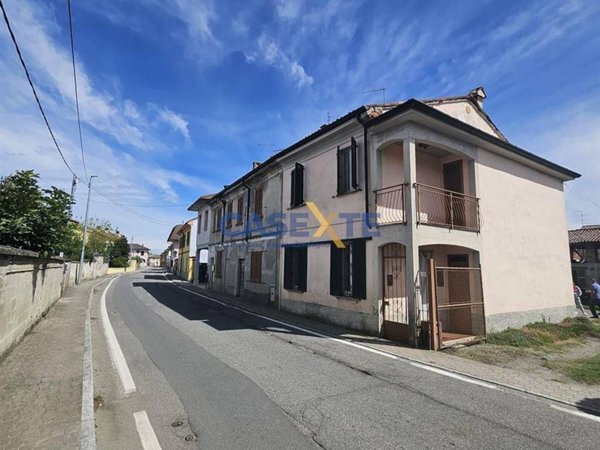 casa indipendente in vendita a Badia Pavese