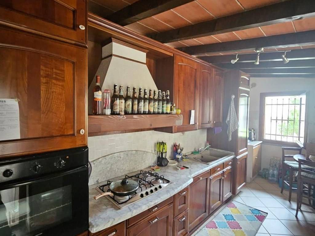casa indipendente in vendita a Badia Pavese