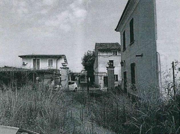casa indipendente in vendita a Badia Pavese