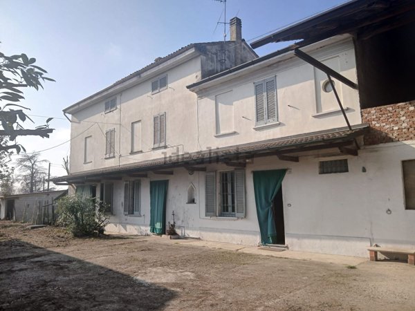 appartamento in vendita a Badia Pavese