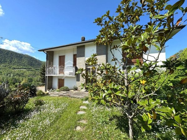 casa indipendente in vendita a Bagnaria in zona Ponte Crenna