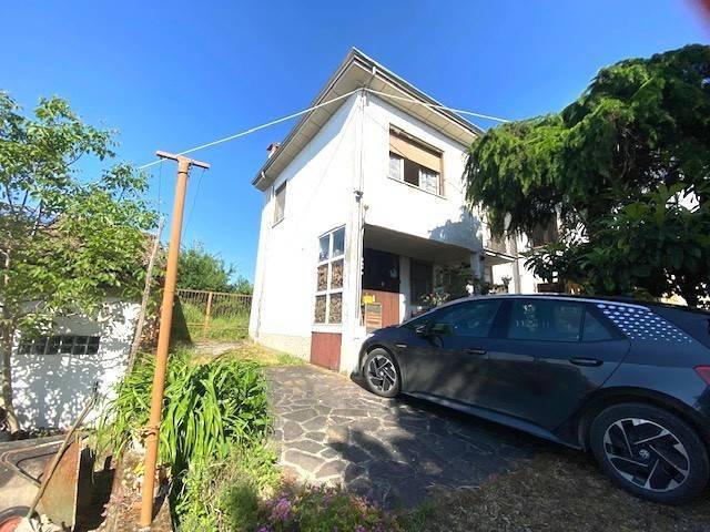 casa indipendente in vendita a Bagnaria